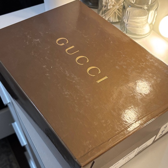 Gucci Shiny Black Peep-Toe Heels - Picture 7 of 9